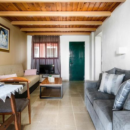 Vasilikos Garden Suites Eksteriør billede