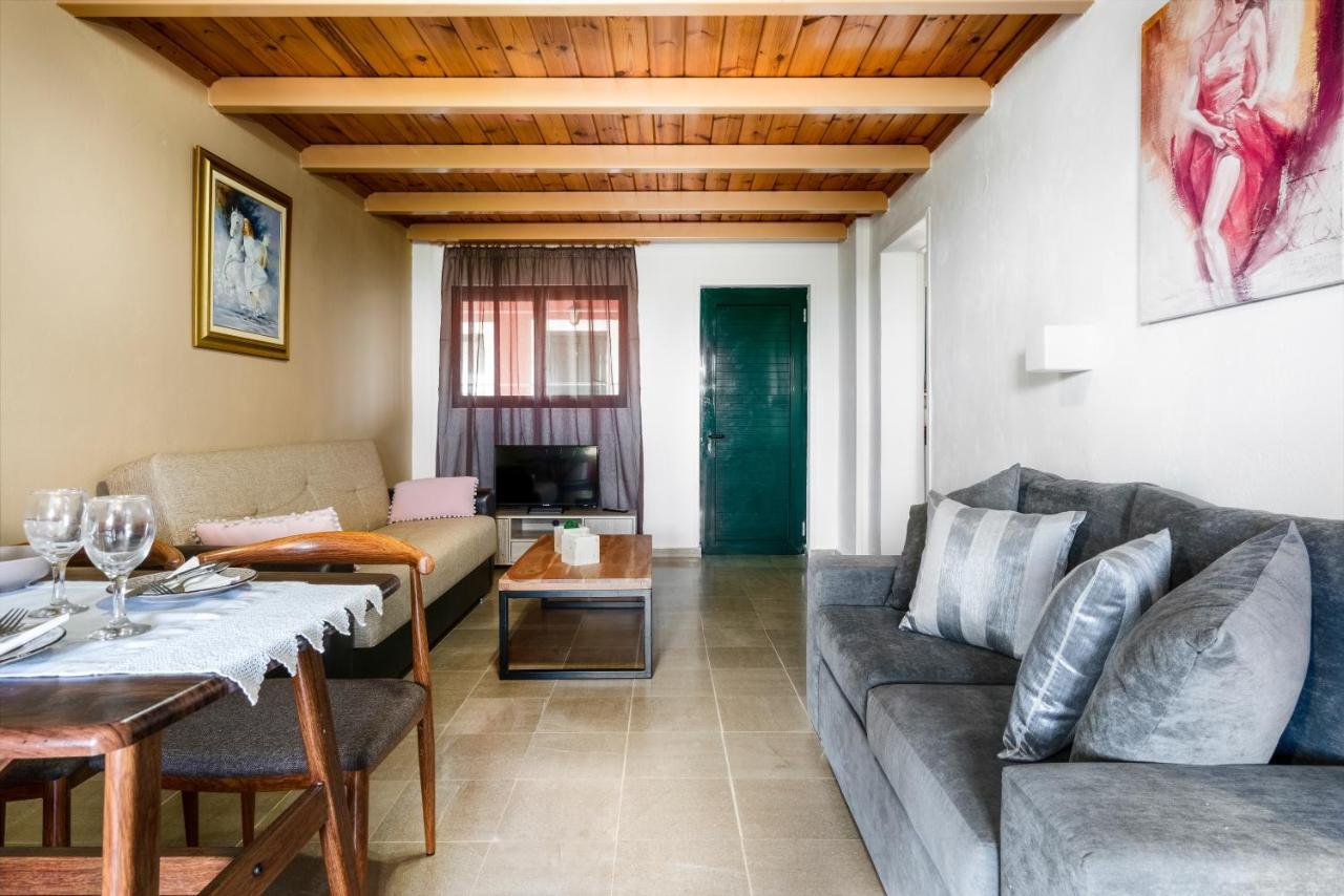 Vasilikos Garden Suites Eksteriør billede