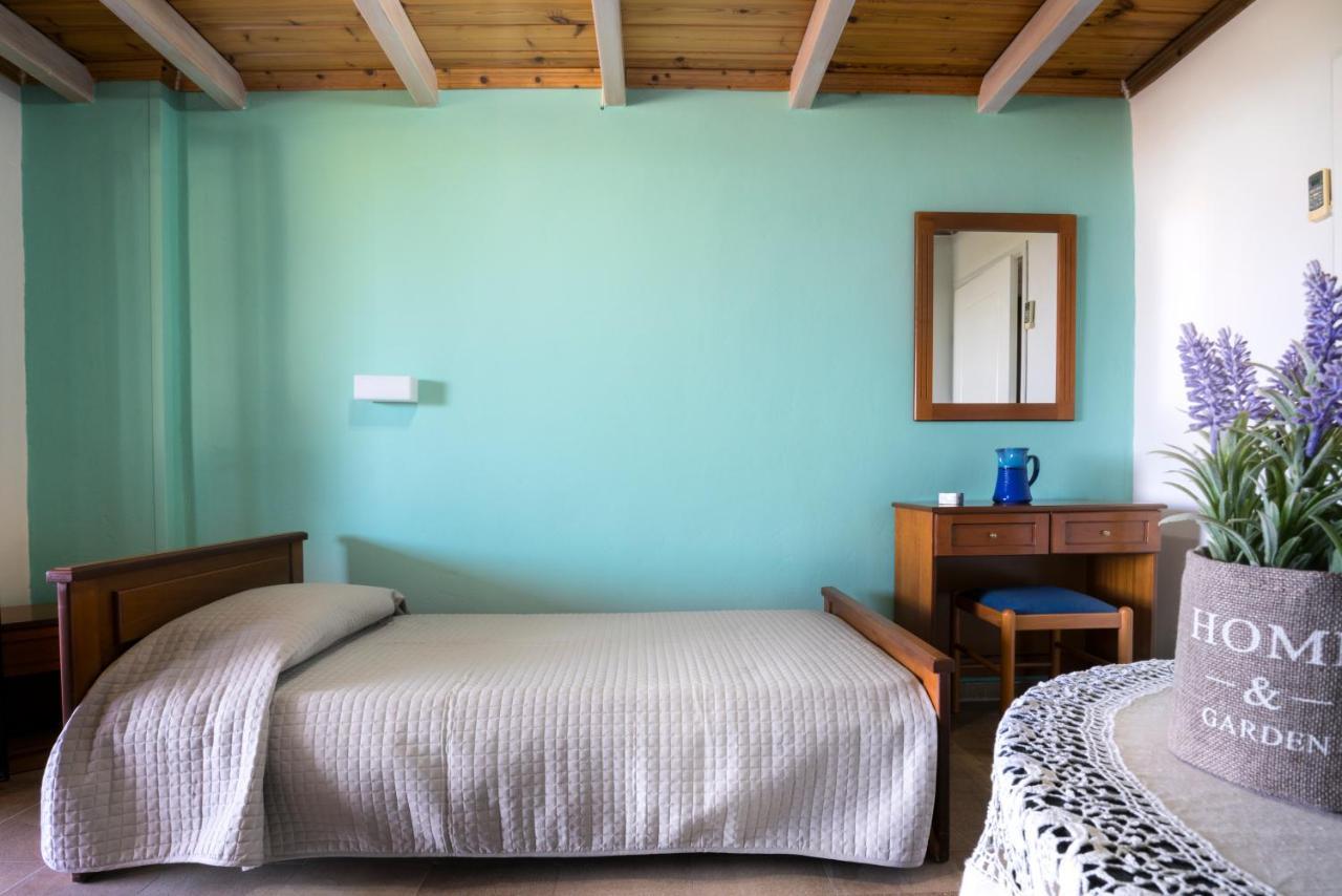 Vasilikos Garden Suites Eksteriør billede